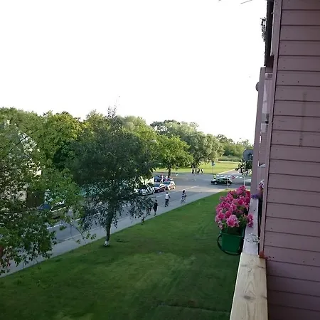 Parnuliving Apartamento Pärnu